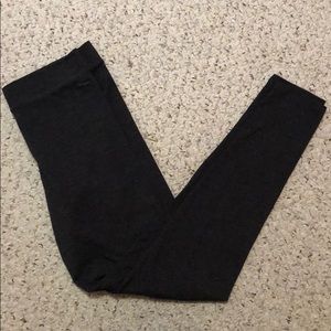 Gray Victoria’s Secret PINK leggings